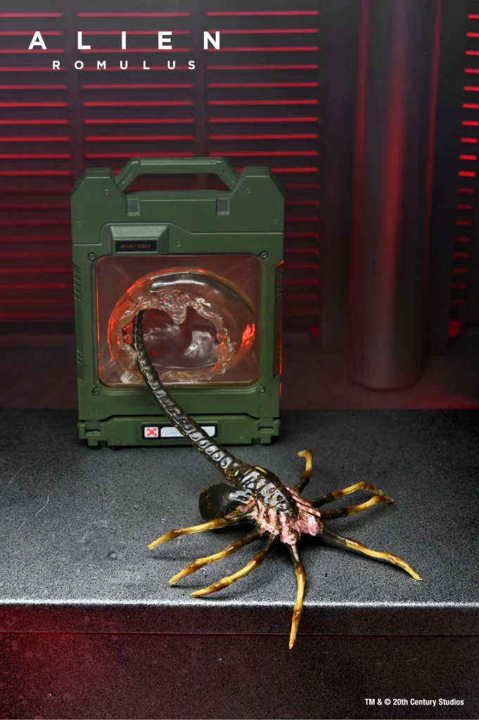 Alien: Romulus, una nuova, terrificante action figure da NECA