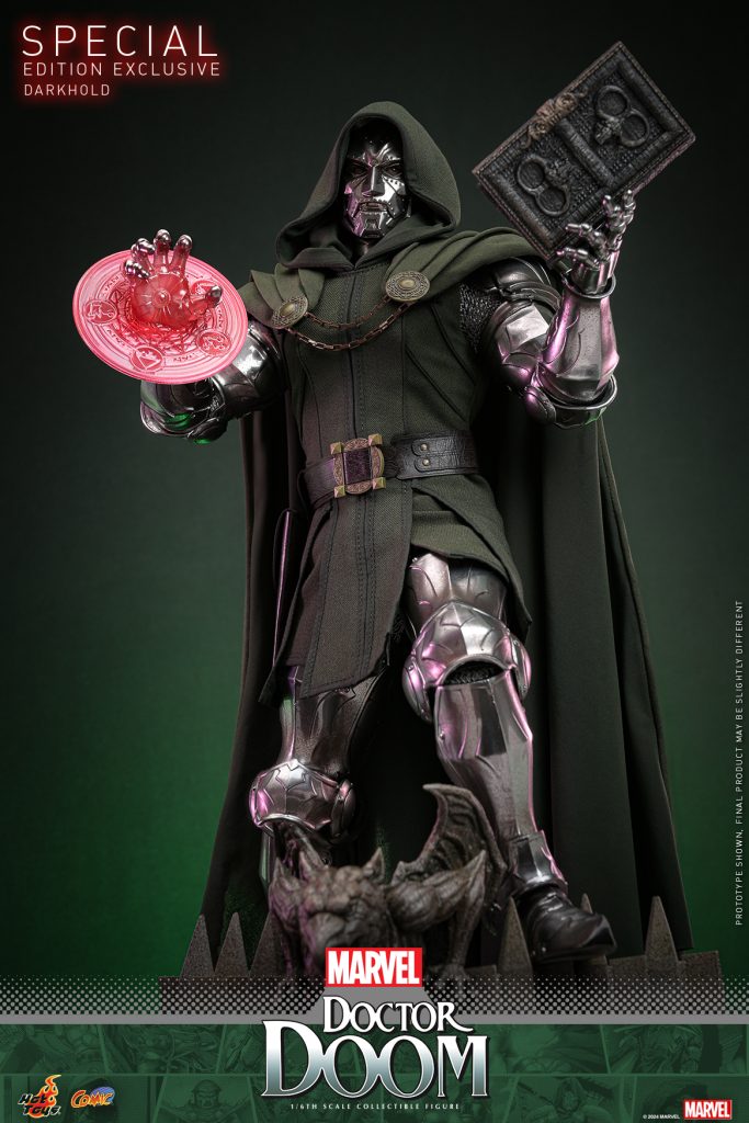 Marvel Doctor Doom: la nuova action figure in scala 1/6 di Hot Toys