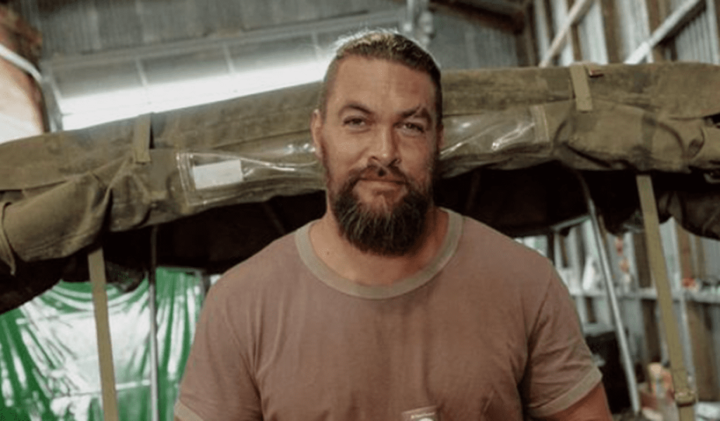 Jason Momoa accusato di maltrattare la troupe sul set di Minecraft