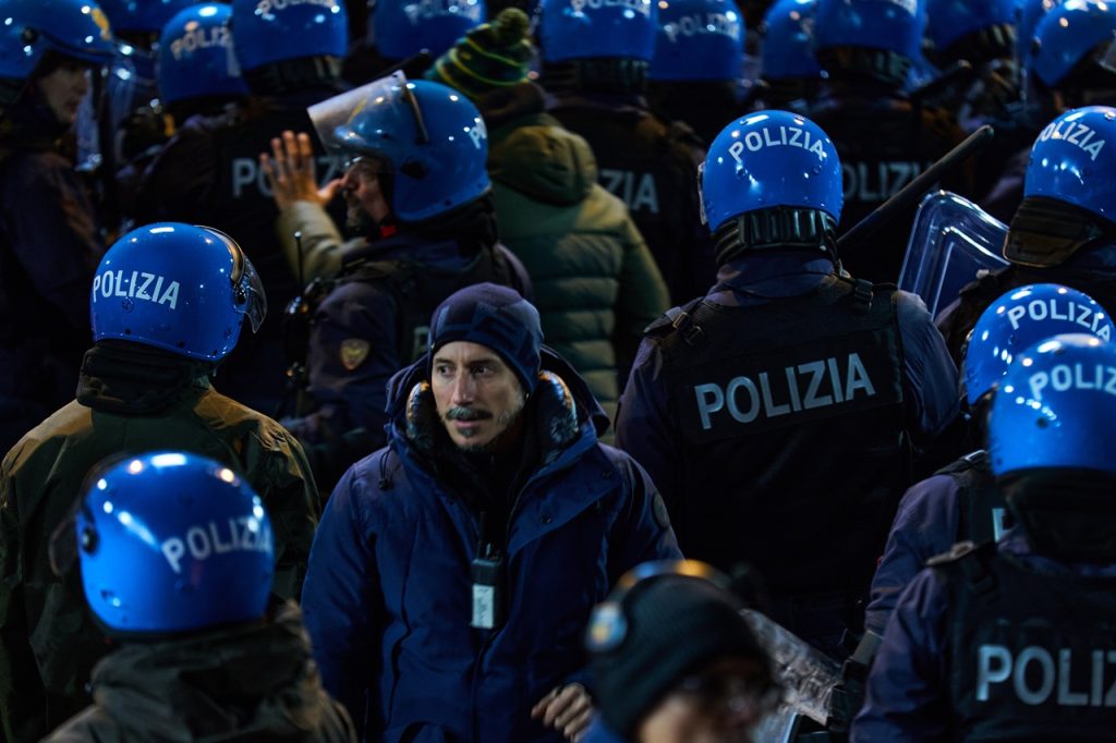 ACAB: i personaggi, le foto e il trailer della serie Netflix