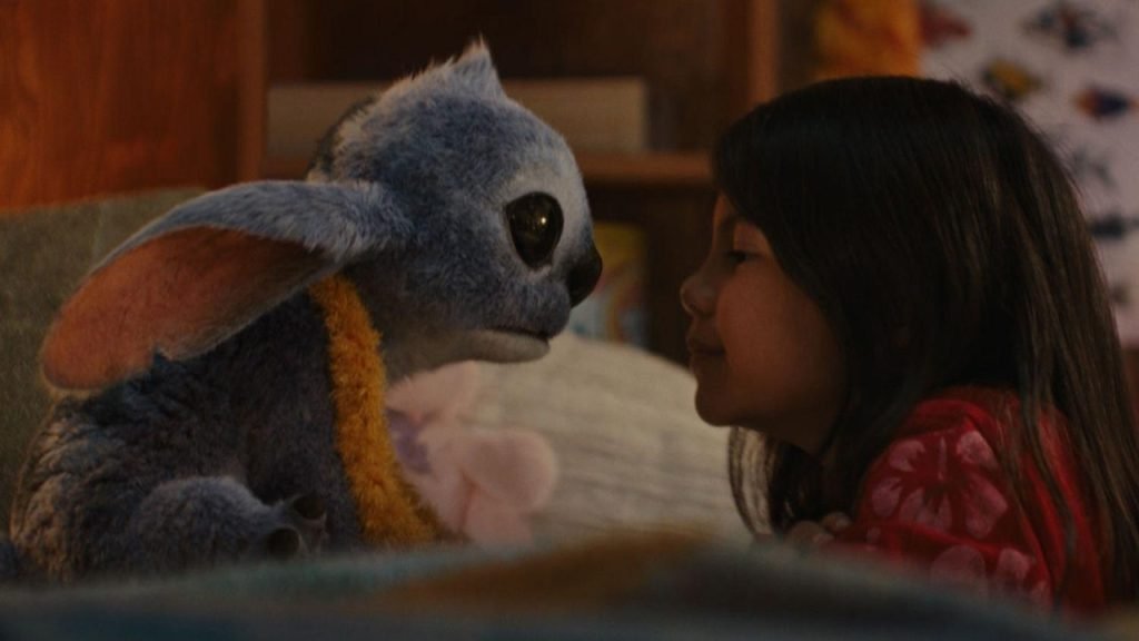 Poster del film live-action Lilo & Stitch, di cui è stato condiviso il trailer ufficiale