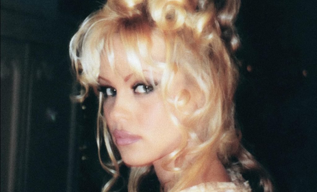 Pamela Anderson tra le star del nuovo film di Kornél Mundruczó