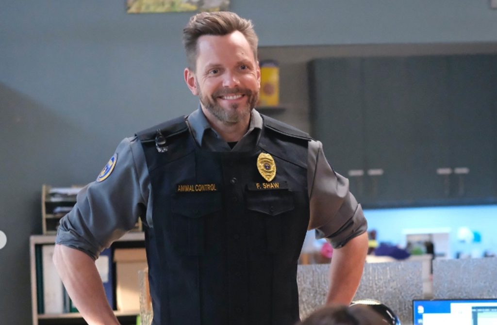 Reimagined, Joel McHale e Paula Patton nel cast del film musical