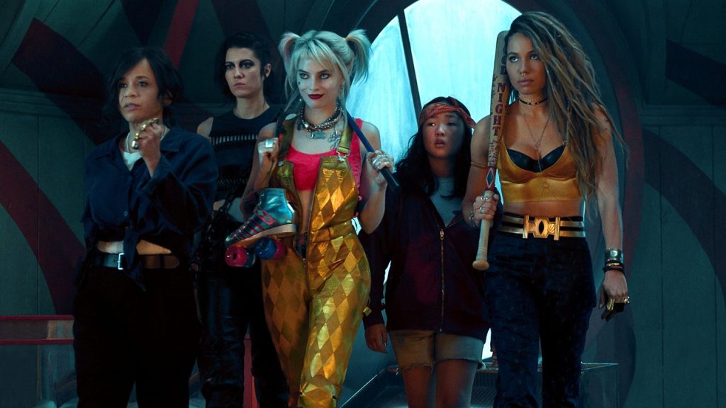 stasera in tv film prima serata oggi 24 giugno 2025 poster film Birds Of Prey e La Fantasmagorica Rinascita Di Harley Queen