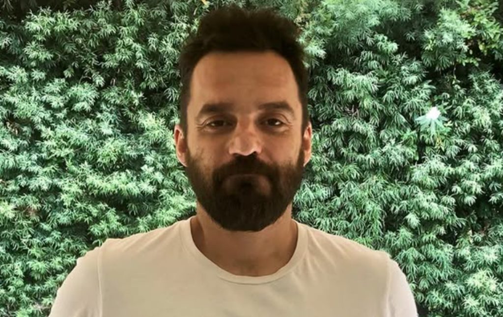 Maximum Pleasure Guaranteed: nel cast anche Jake Johnson