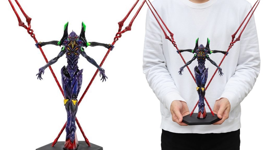 Evangelion, la figure dell'Eva-13 da CCP Japan e Yoshi