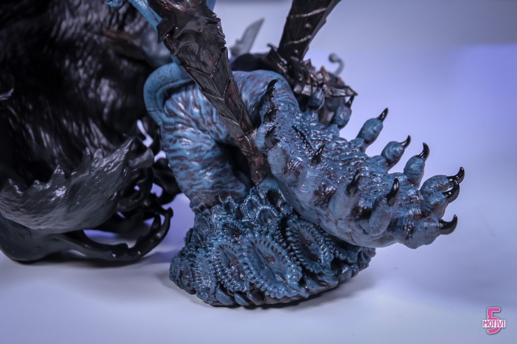 Berserker Figuarts Zero Touche Métallique
